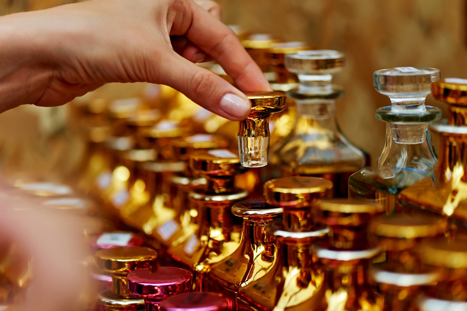 Parfumerie & conseil beauté — Académie Annick Cayot